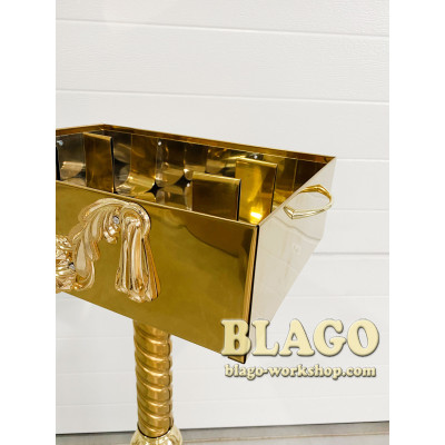 Підставка для свічок на ніжці металева на 3 відділа, 40х29х100 см Підставка для свічок на ніжці металева на 3 відділа, 40х29х100 см