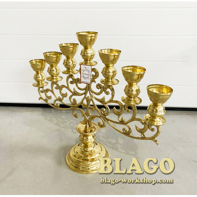 Семисвічник напрестольний малий з металевими лампадами, 52х46 см Семисвічник напрестольний малий з металевими лампадами, 52х46 см