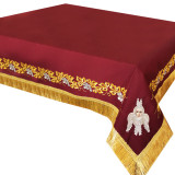 Tablecloths to the throne