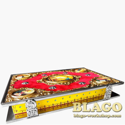 Євангеліє в металевому окладі 26,5х37 см на українській мові