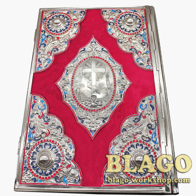 Євангеліє в окладі 27х37 см на українській мові