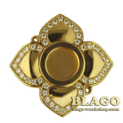 Gilded brass paving stone