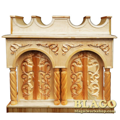 Стол для продажи свеч на 4 отдела деревянный с резьбой, 132х65х120 см