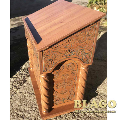 Аналой центральний (тетрапод) дерев'яний з гравіруванням, 90х50х120 см