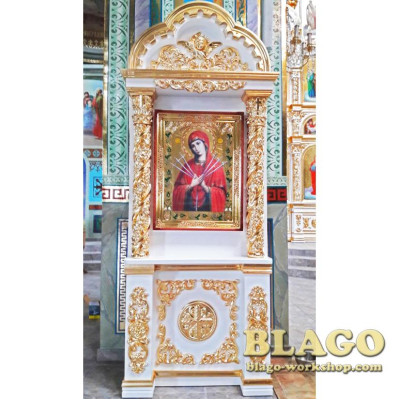 Кіот дерев'яний з позолотою, 110х250 см