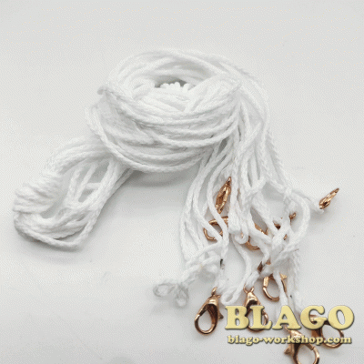 Шнурок для креста, с карабином, белый, 70 см