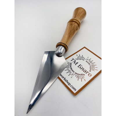 Копіє середнє з дерев'яною, різьбленою ручкою, 3х18 см